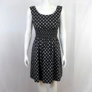 WHBM Black White Geo Print Fit Flare Dress Sleeveless Smocked Waist